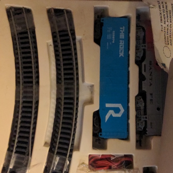 Bachman Disel Express Electric Train Set - Picture 7 of 8